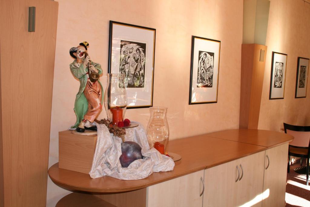 Hotel Am Kastell Ґох Екстер'єр фото